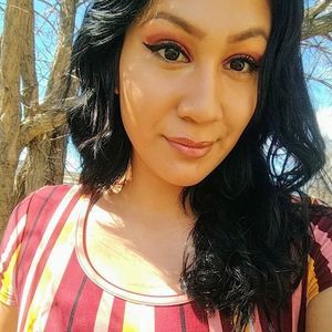 Meet your Posher, Lozoya